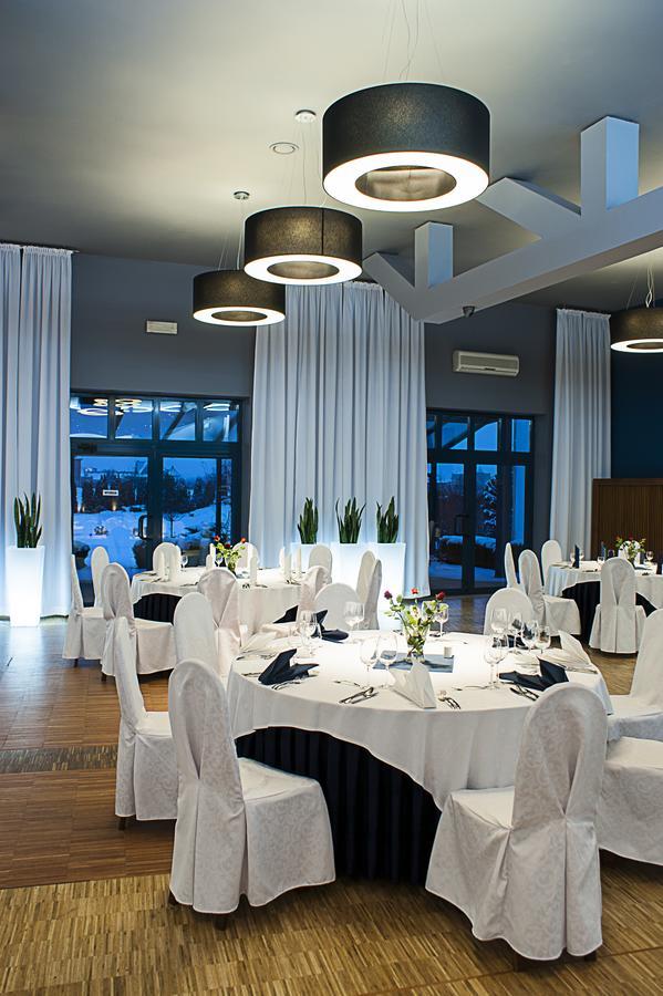 Hotel Eden Жгов Екстериор снимка
